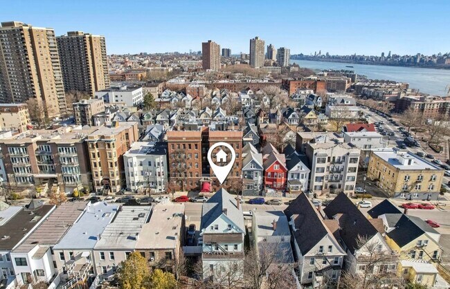 Building Photo - 21-23-23 48th St