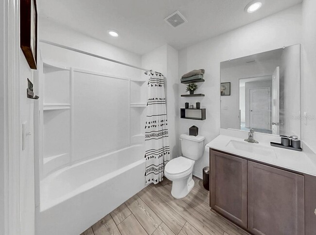 Building Photo - 5453 Fez Ct