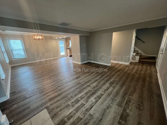 Building Photo - 2611 N Delaware St