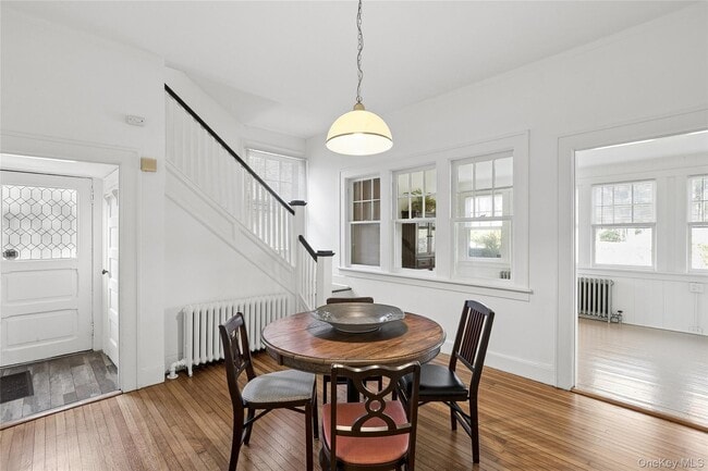 Building Photo - 208 Wheatley Rd