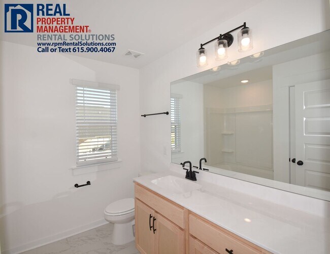 Building Photo - Gorgeous 3 bd home in Murfreesboro off of Veterans Pkwy. Loft and Office!
