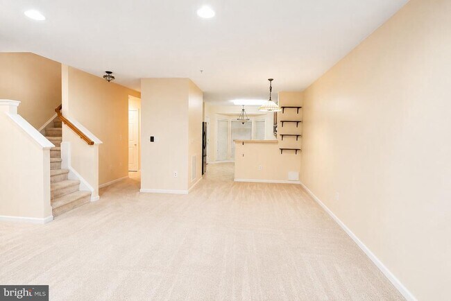 Building Photo - 742 Heather Stone Loop