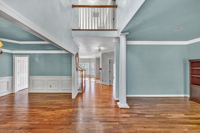 Building Photo - 1147 Belcroft Court