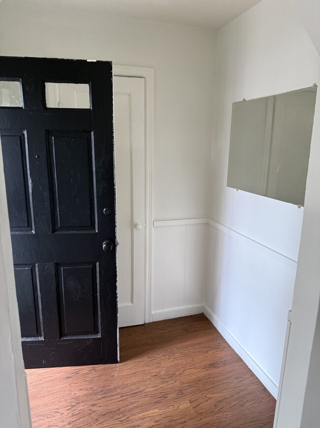 Building Photo - 5046 Bearden Rd