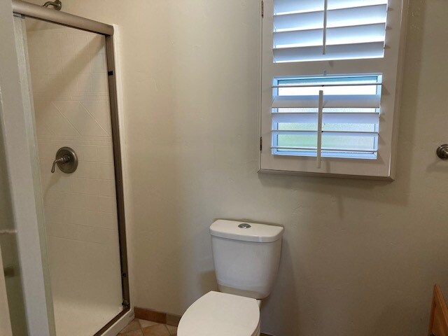 Building Photo - 495 Hamilton Ave