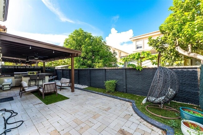 Building Photo - 11229 NW 44th Terrace