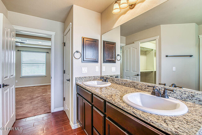 Building Photo - 7349 Autumn Sage Dr