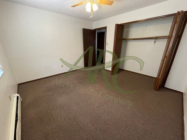 Building Photo - 1318-1324 Anita St