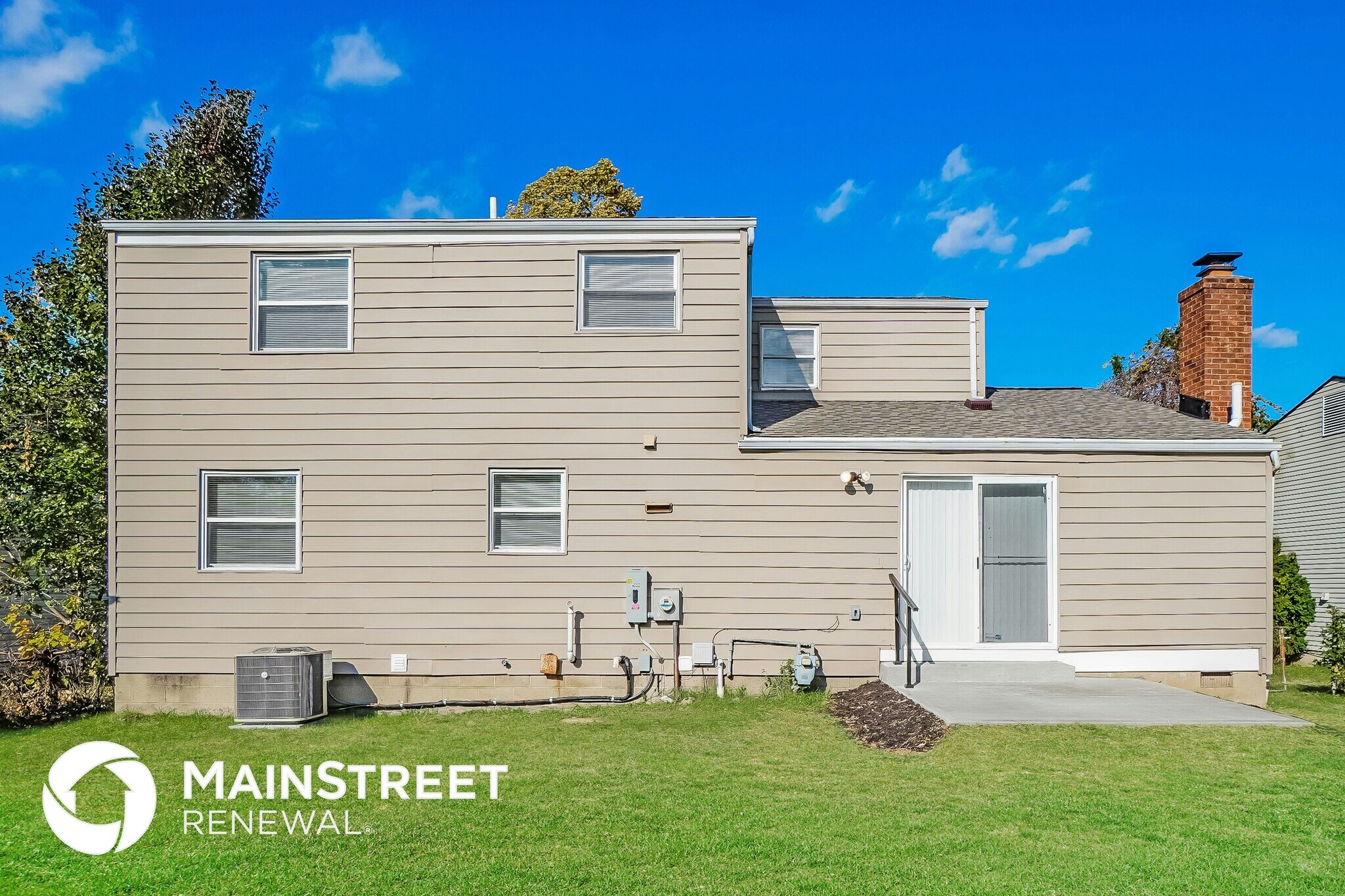 Building Photo - 4005 Vermilion Ave