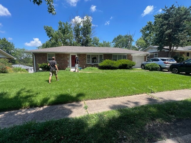 Building Photo - 9986 Northampton Dr