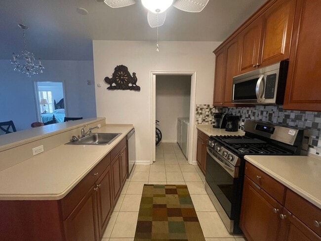 Building Photo - Condo unit 2BR 2 Baths 55+ and older
