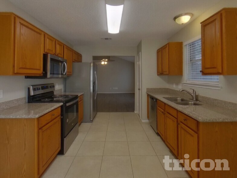 Building Photo - 5705 Stone Meadow Ln