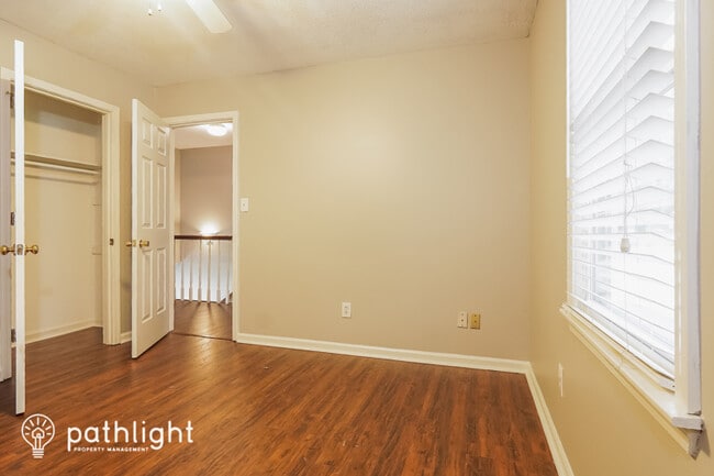 Building Photo - 4872 Keith Dr