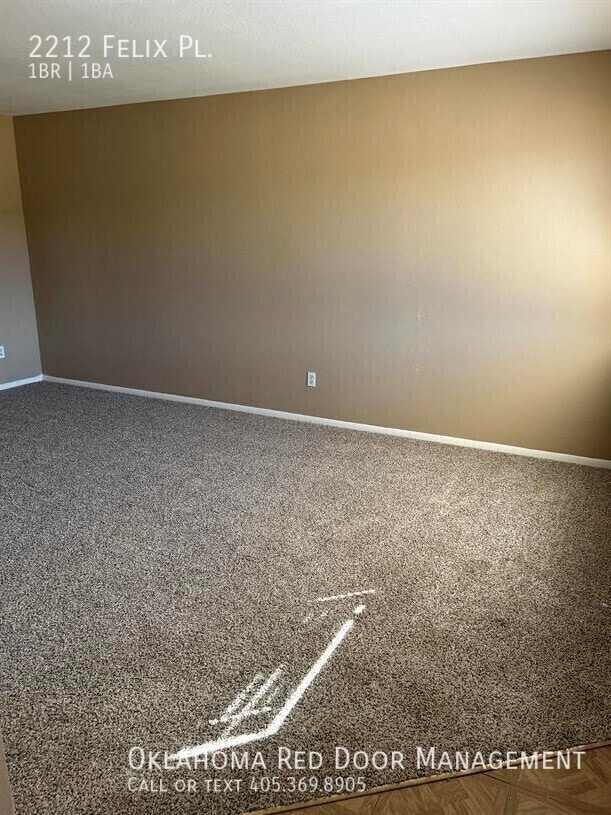 Building Photo - 2212 Felix Pl