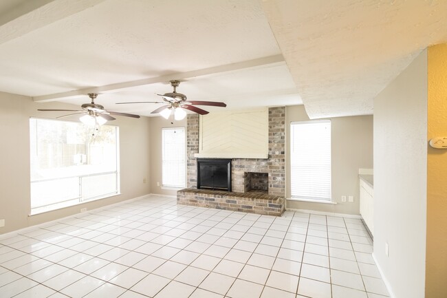 Building Photo - 8519 Rockmont Ct