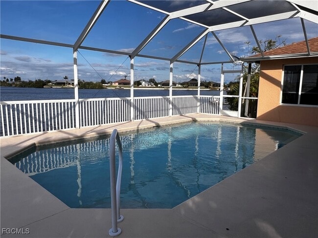 Building Photo - 433 NW 24th Terrace