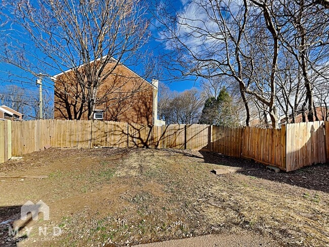 Building Photo - 3268 Priest Woods Dr