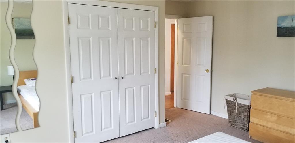 Building Photo - 8 Slocum St