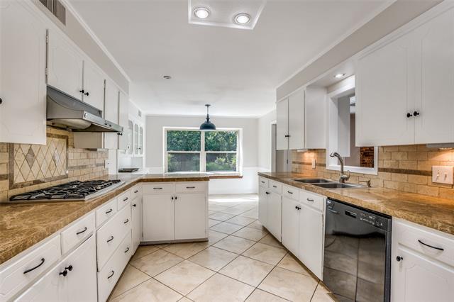 Building Photo - 10534 Royal Springs Dr