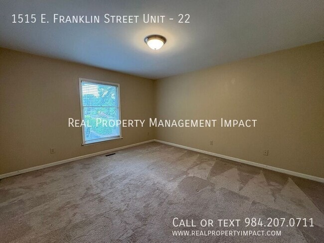Building Photo - 1515 E Franklin St