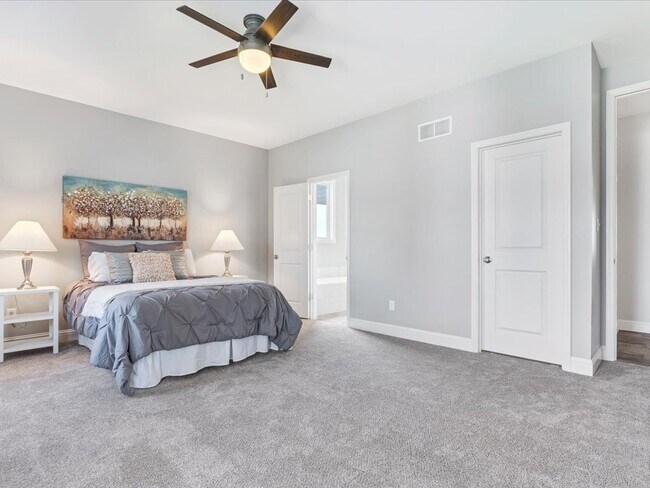 Building Photo - 3334 Simeon Bunker St