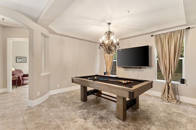 Building Photo - Beautiful Rocklin Home with a Pool!