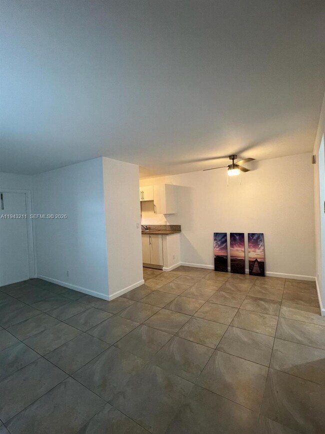 Building Photo - 1811 Jefferson St