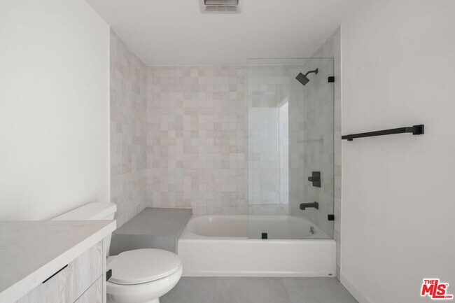 Building Photo - 3755 S Canfield Ave