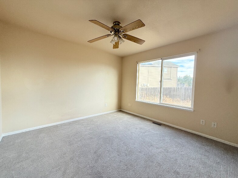 Building Photo - 7023 Bonnie Brae Ln