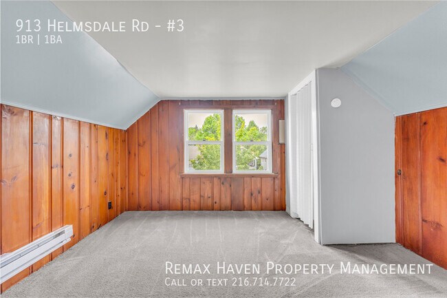 Building Photo - 913 Helmsdale Rd