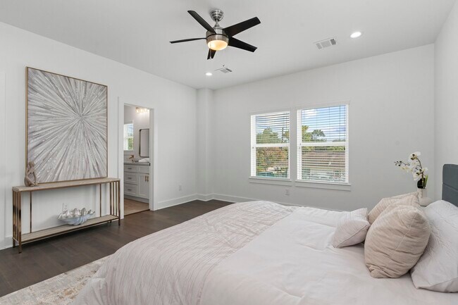 Building Photo - 1513 Egypt St