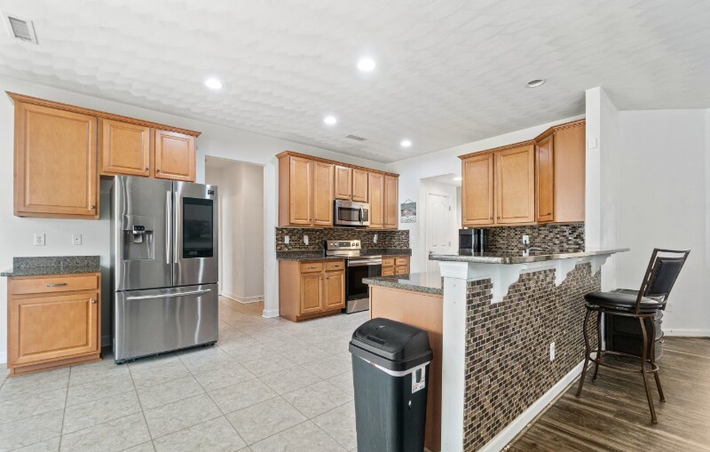 Building Photo - 4212 Periwinkle Ct