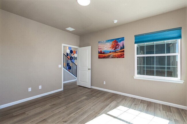 Building Photo - Townhouse For Rent - Wolf Ranch