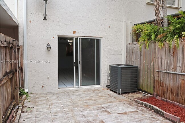 Building Photo - 15006 SW 80th St