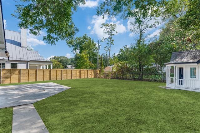 Building Photo - 852 Northwood Rd