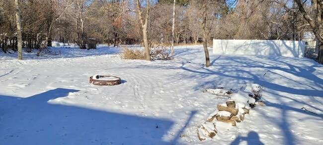 Building Photo - Single Family Home