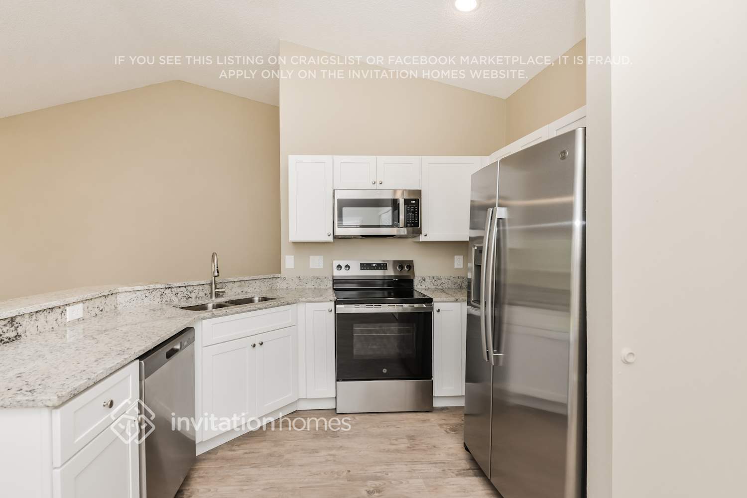 Building Photo - 4201 11th Ave E