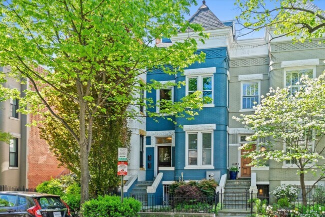 Primary Photo - 16 R St NW