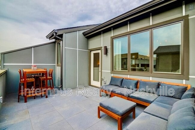 Building Photo - 821 Melpark Ct