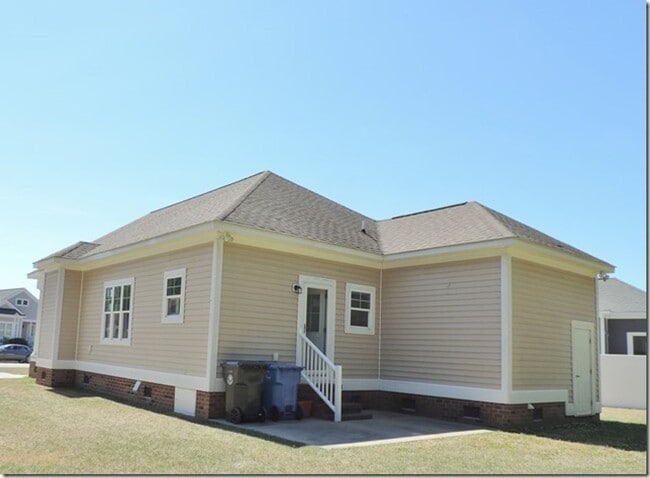 Building Photo - 3007 Canal Dr NW