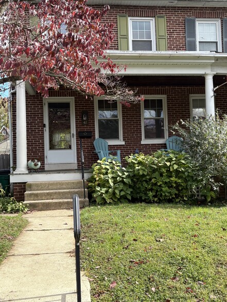 Porch - 41 Spencer Ave