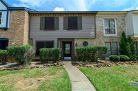 Building Photo - 20339 Fieldtree Dr