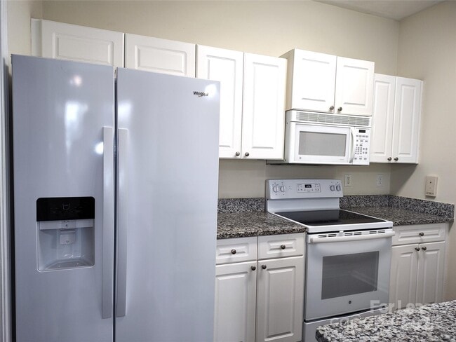 Building Photo - 19608 Feriba Pl