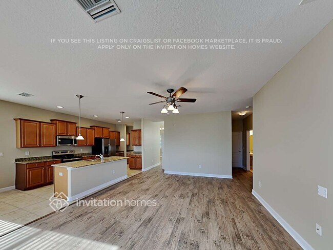 Building Photo - 11430 Flora Springs Dr