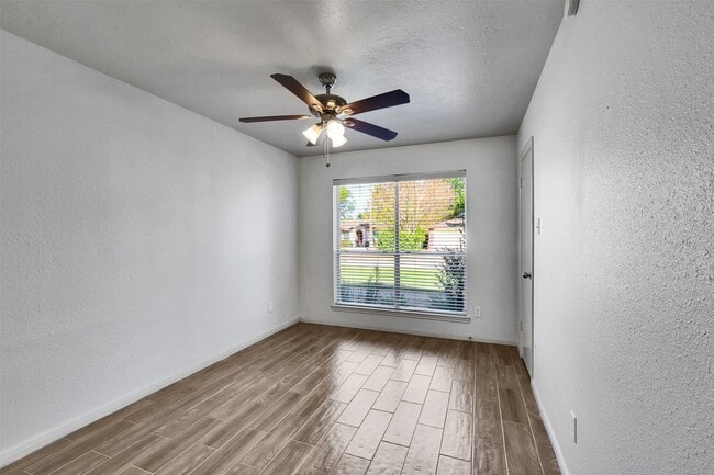 Building Photo - 28711 Atherstone St