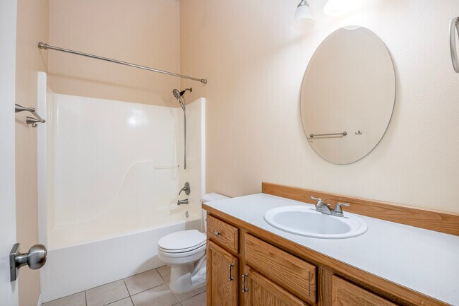 Building Photo - 14950 Prairie Vista Loop SE