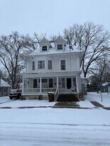 Building Photo - 611 W Prospect St