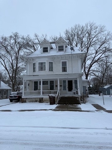 Building Photo - 611 W Prospect St