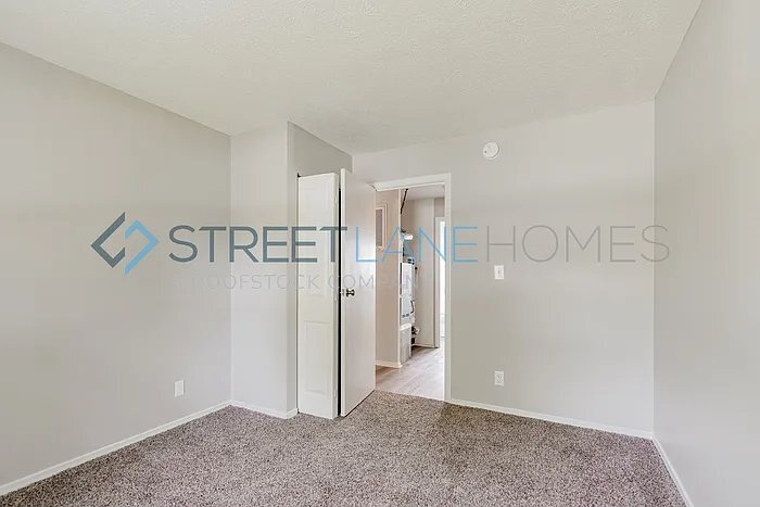 Building Photo - 8019 Roy Rd