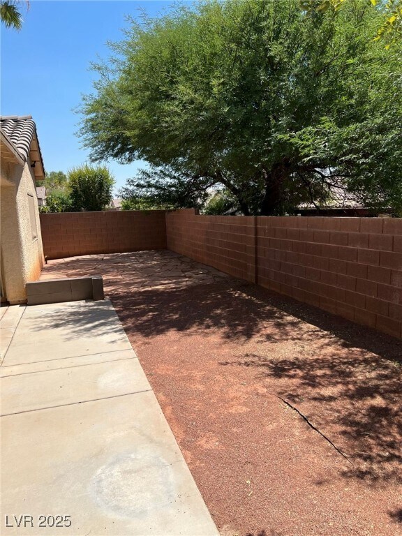 Building Photo - 1417 Sagebrush Ranch Way